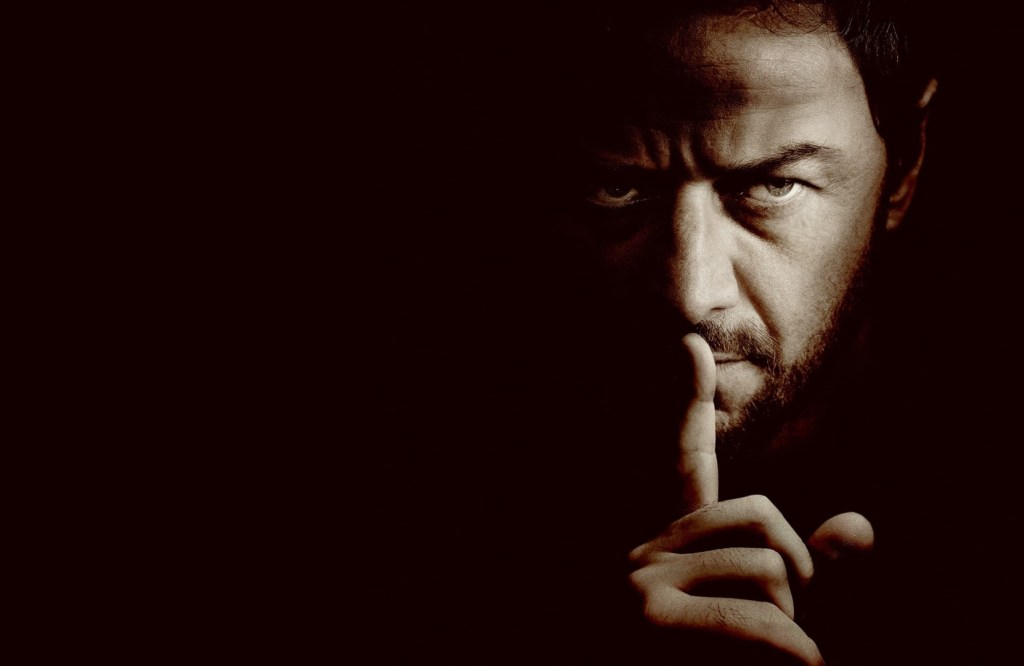 No Hables Con Extraños